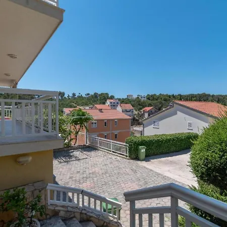 Villa Kapetan