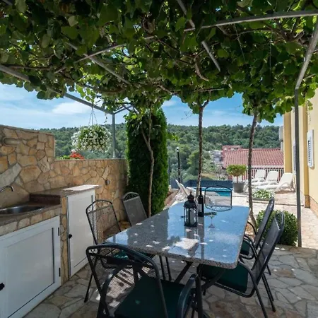 Villa Kapetan Trogir
